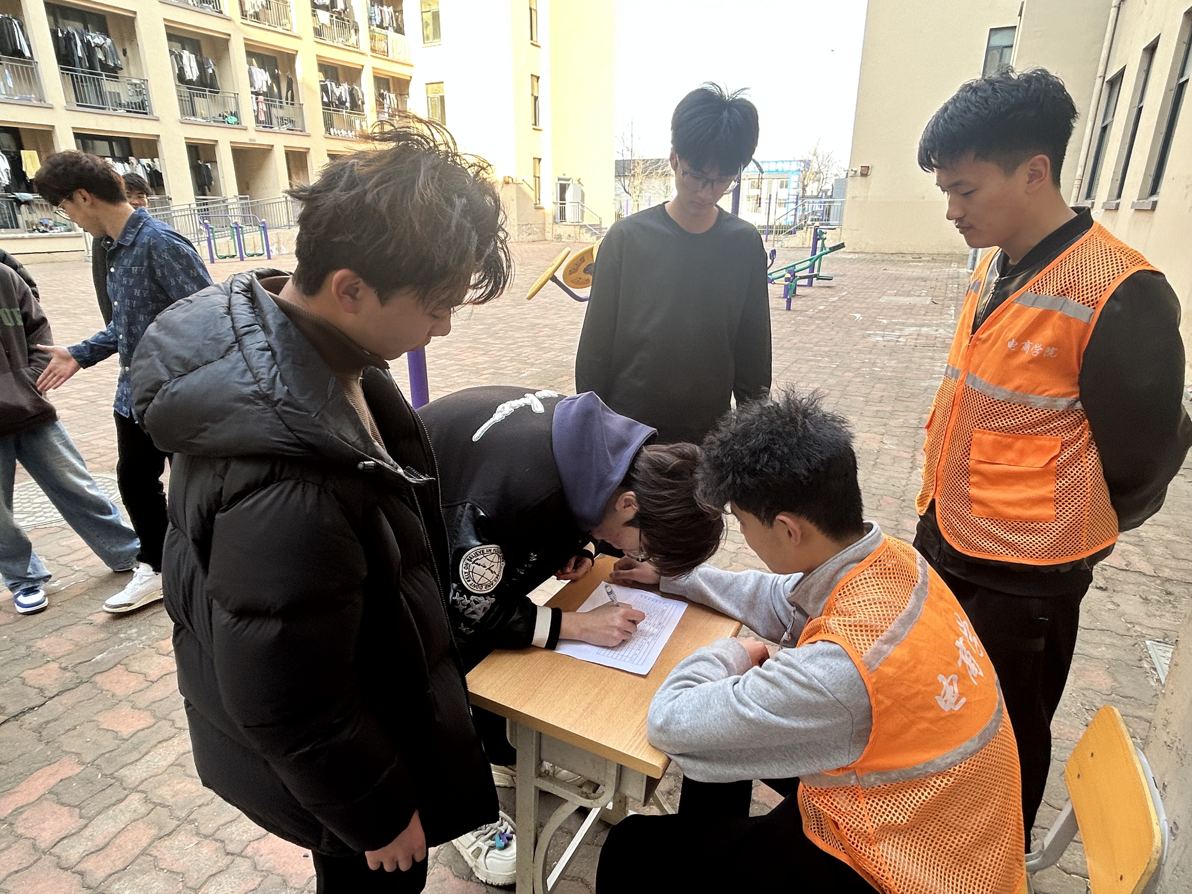 图片2.jpg