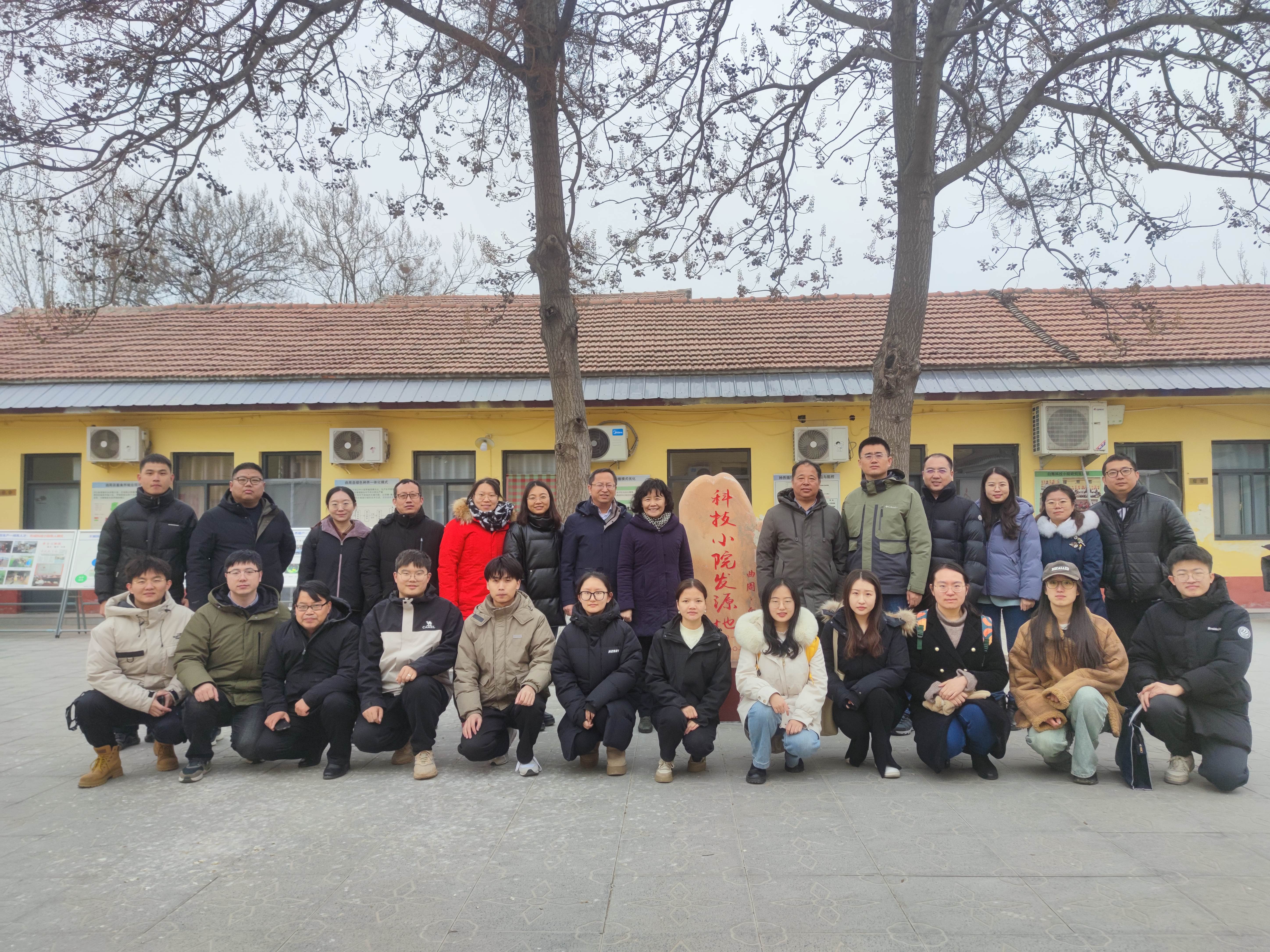 1709972994076003359.jpg 1709972994076003359.jpg