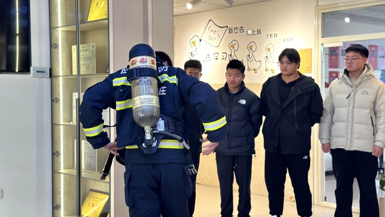 微信图片_20250405174206.jpg