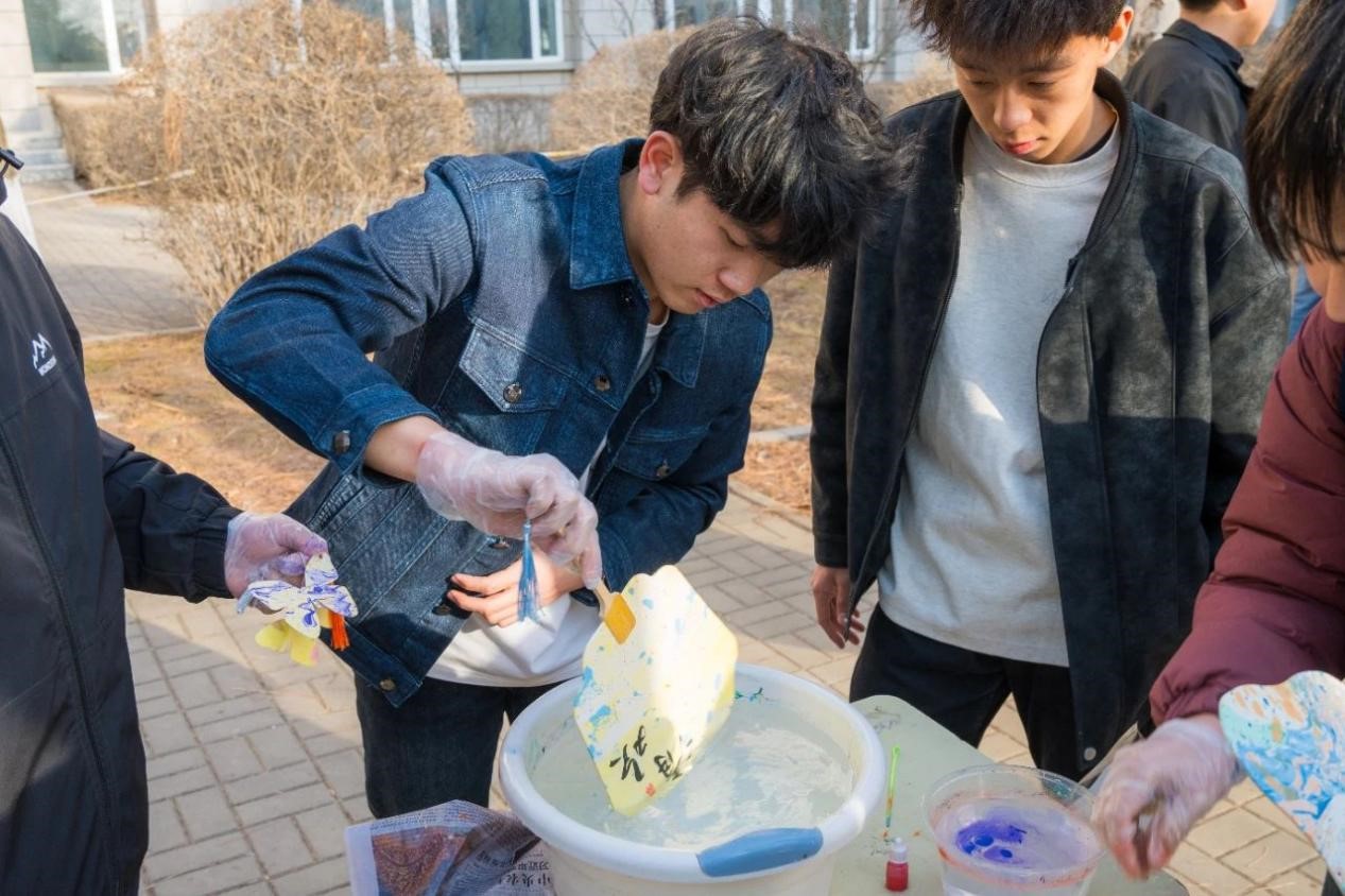 图片2.jpg 图片2.jpg