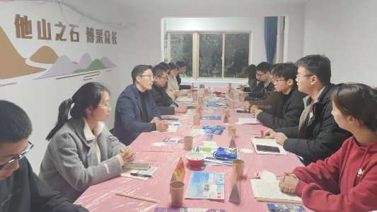 玉兰园“一站式”学生社区开展“迎认证、听声音、促发展”师生面对面交流活动