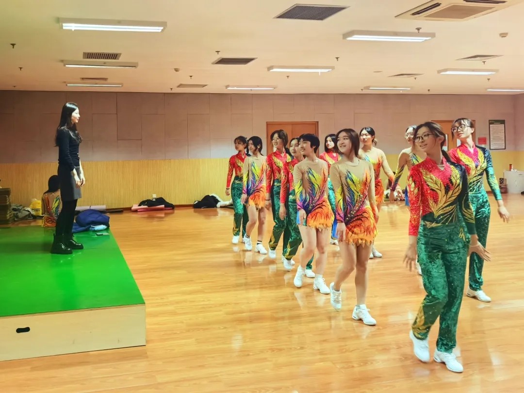 1733475762310017837.jpg 1733475762310017837.jpg