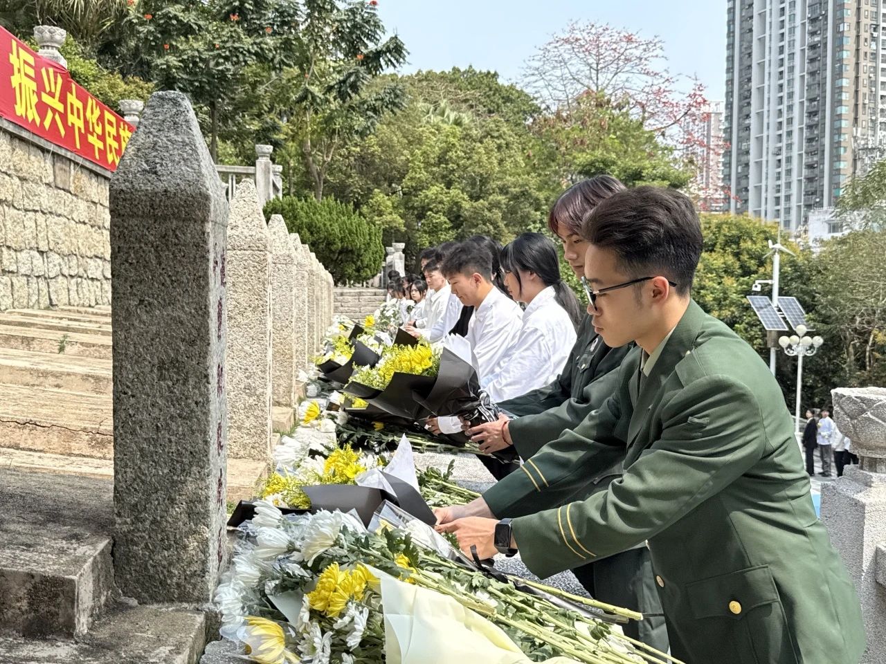 红色7.jpg