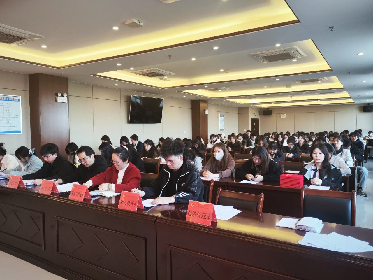微信图片_20250408174102.jpg