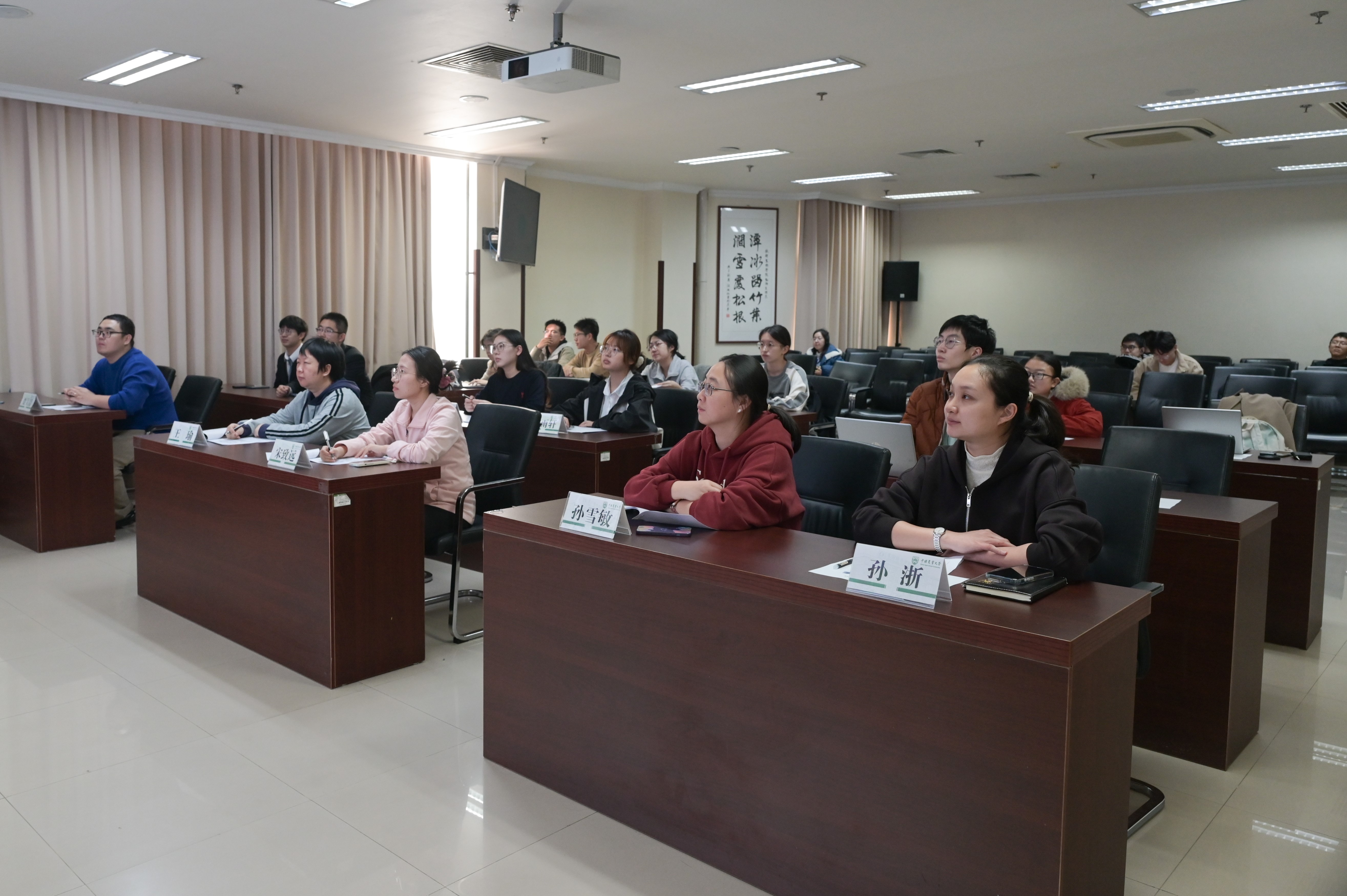 1731639725484045318.jpg 1731639725484045318.jpg