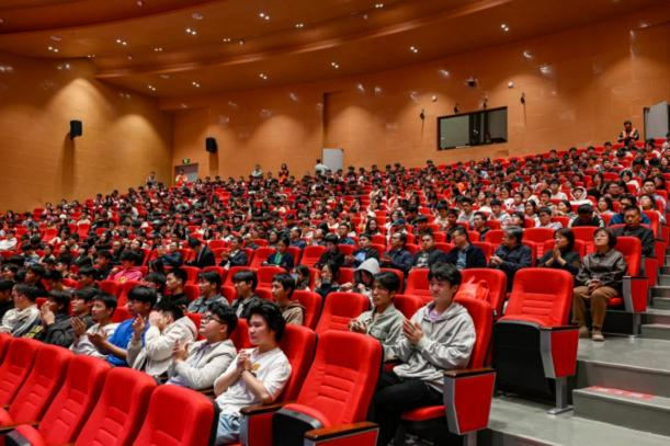 5爱国电影.png 5爱国电影.png