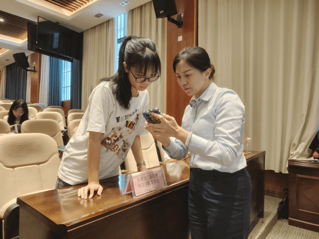 B7BAF65127B61ECFF91BBFF8064_984F72A6_61014.png B7BAF65127B61ECFF91BBFF8064_984F72A6_61014.png