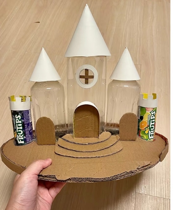 学前教育学院（音乐学院）开展“守护青山绿水，践行环保青春”主题团日活动 (1).jpg