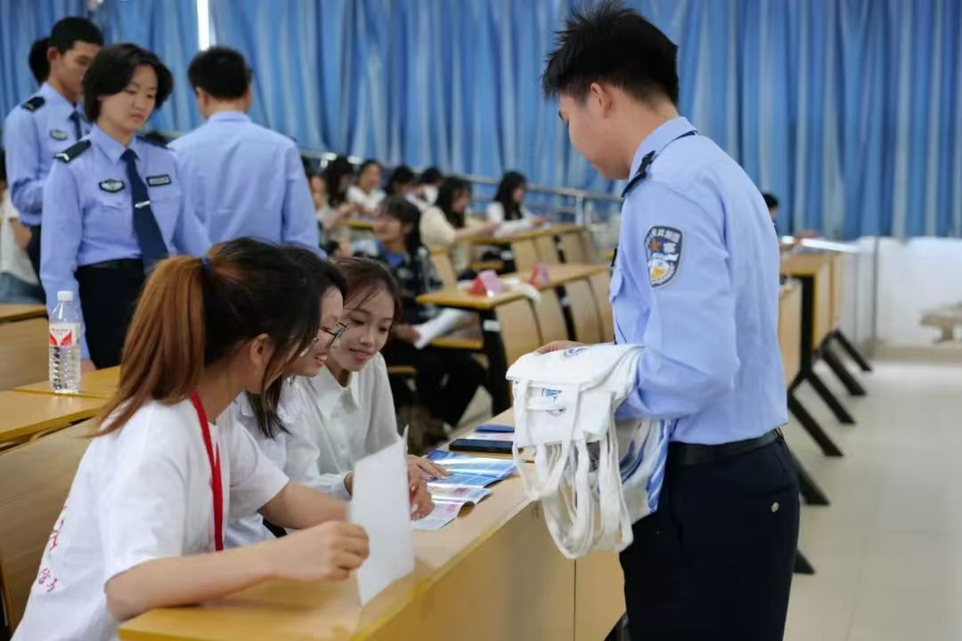 微信图片_20250413000445.jpg 微信图片_20250413000445.jpg