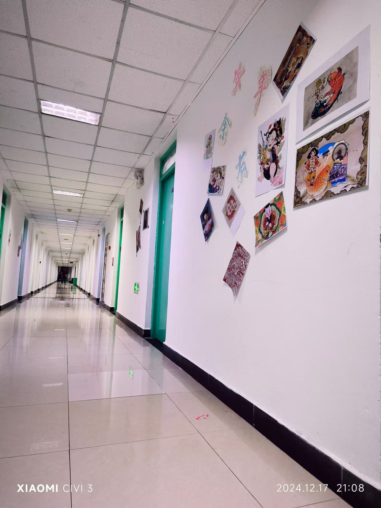 宿舍活动室.jpg 宿舍活动室.jpg