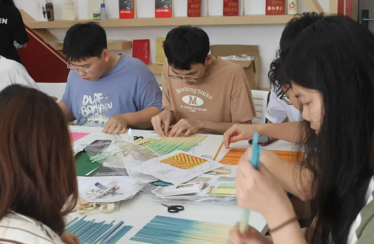 屏幕截图 2025-04-15 190646.png