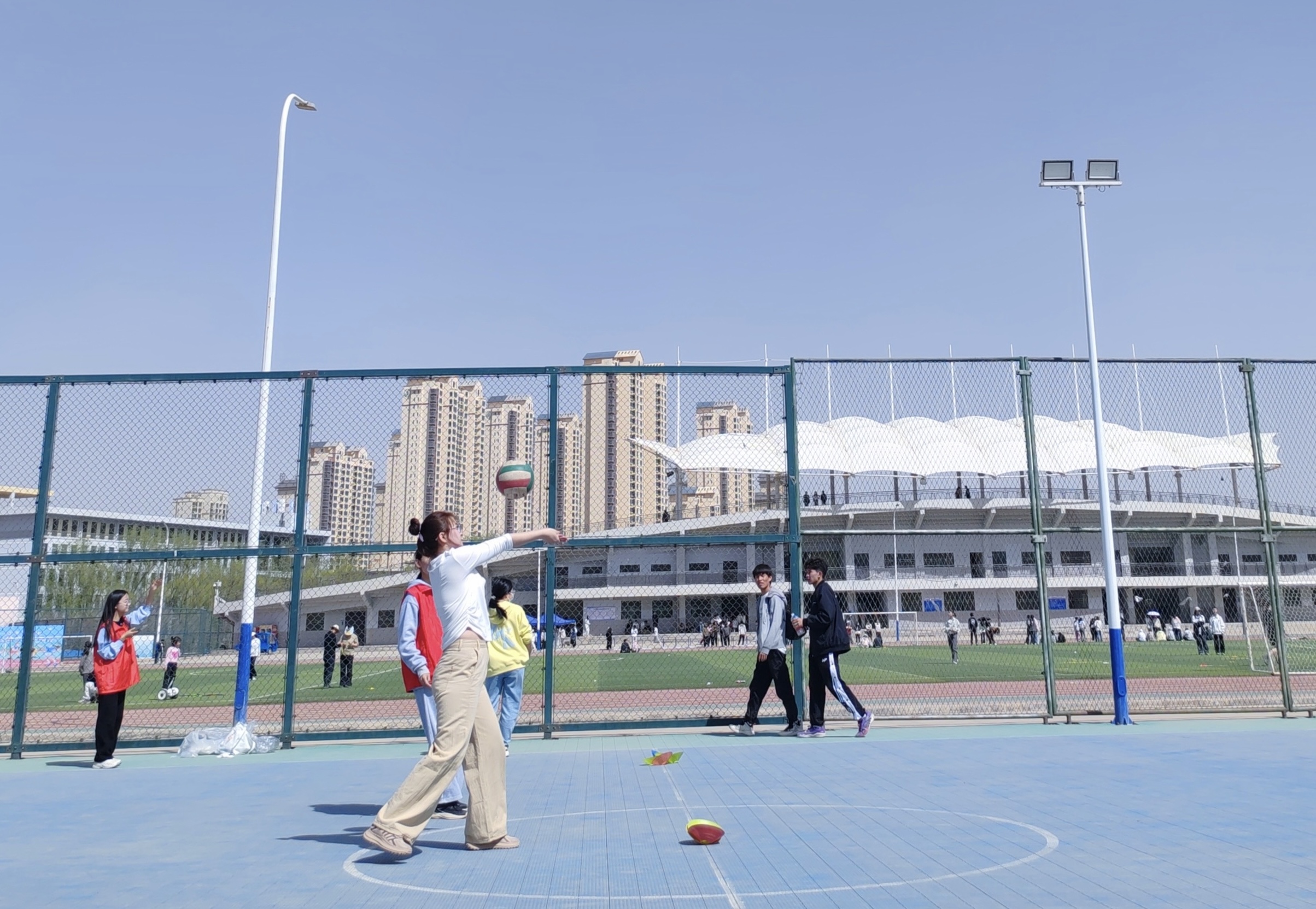 100秒极限接力.jpg 100秒极限接力.jpg