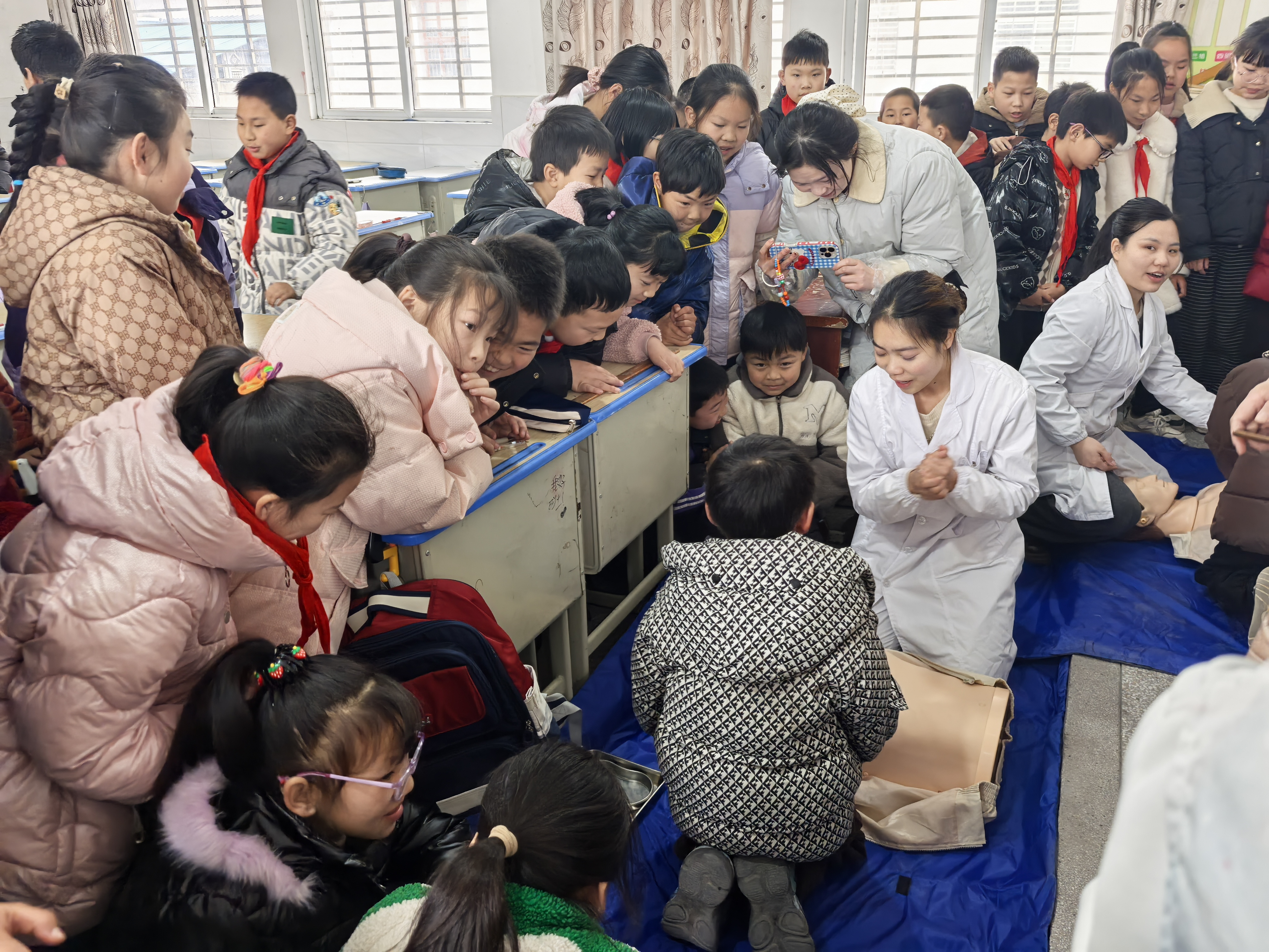 图3.jpg