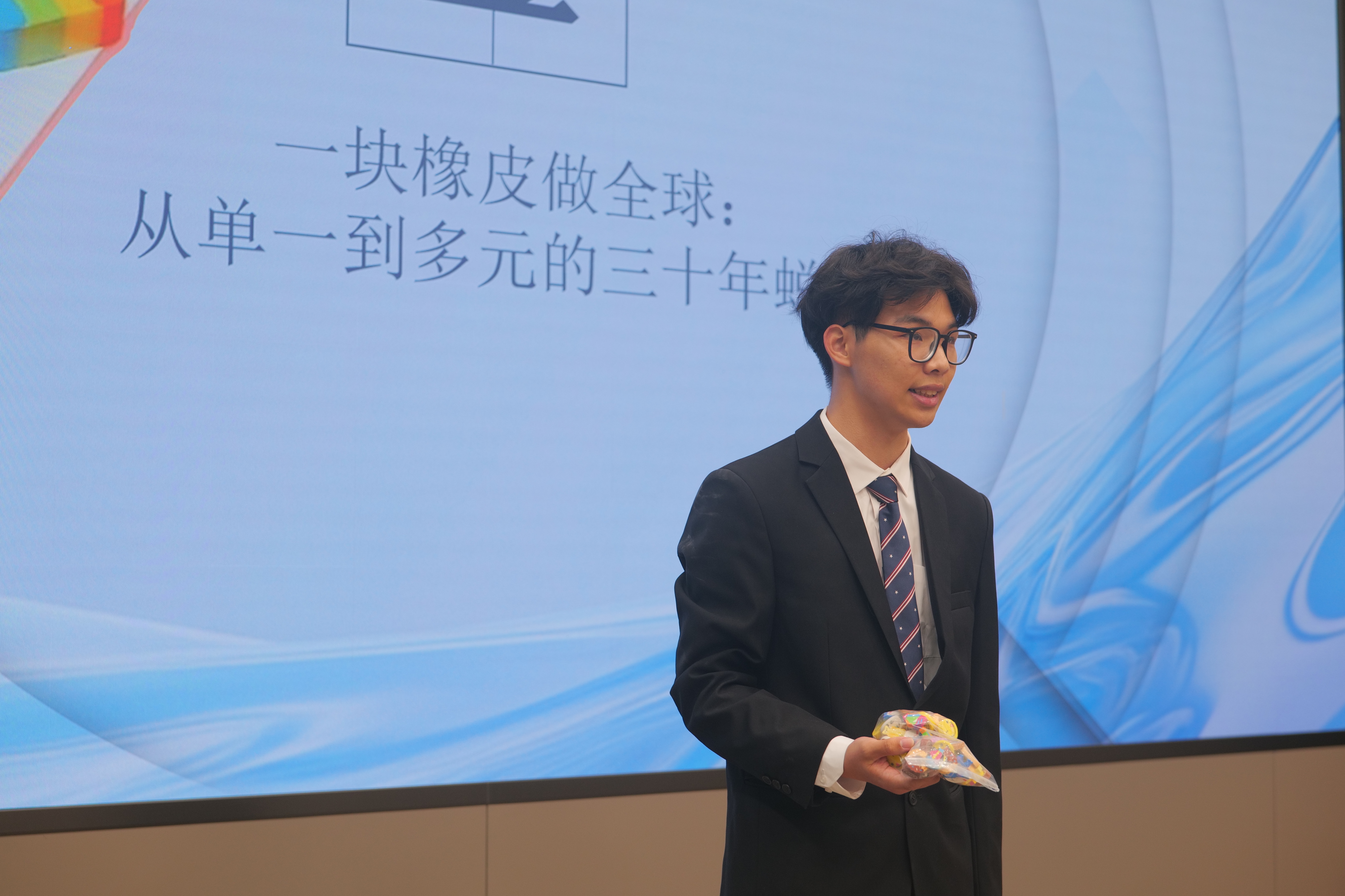 4.王欣航.JPG