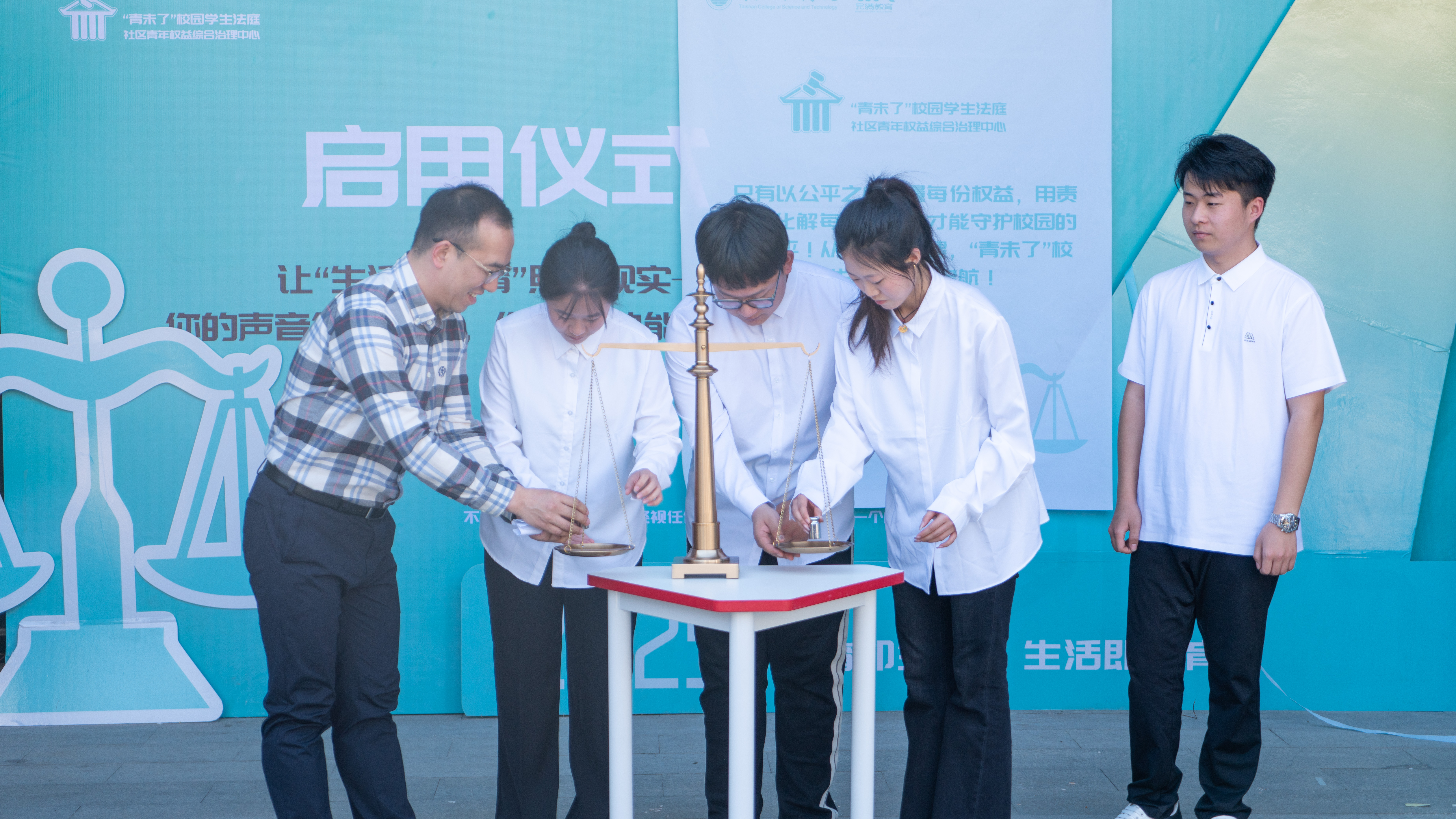 10、图片十.jpg