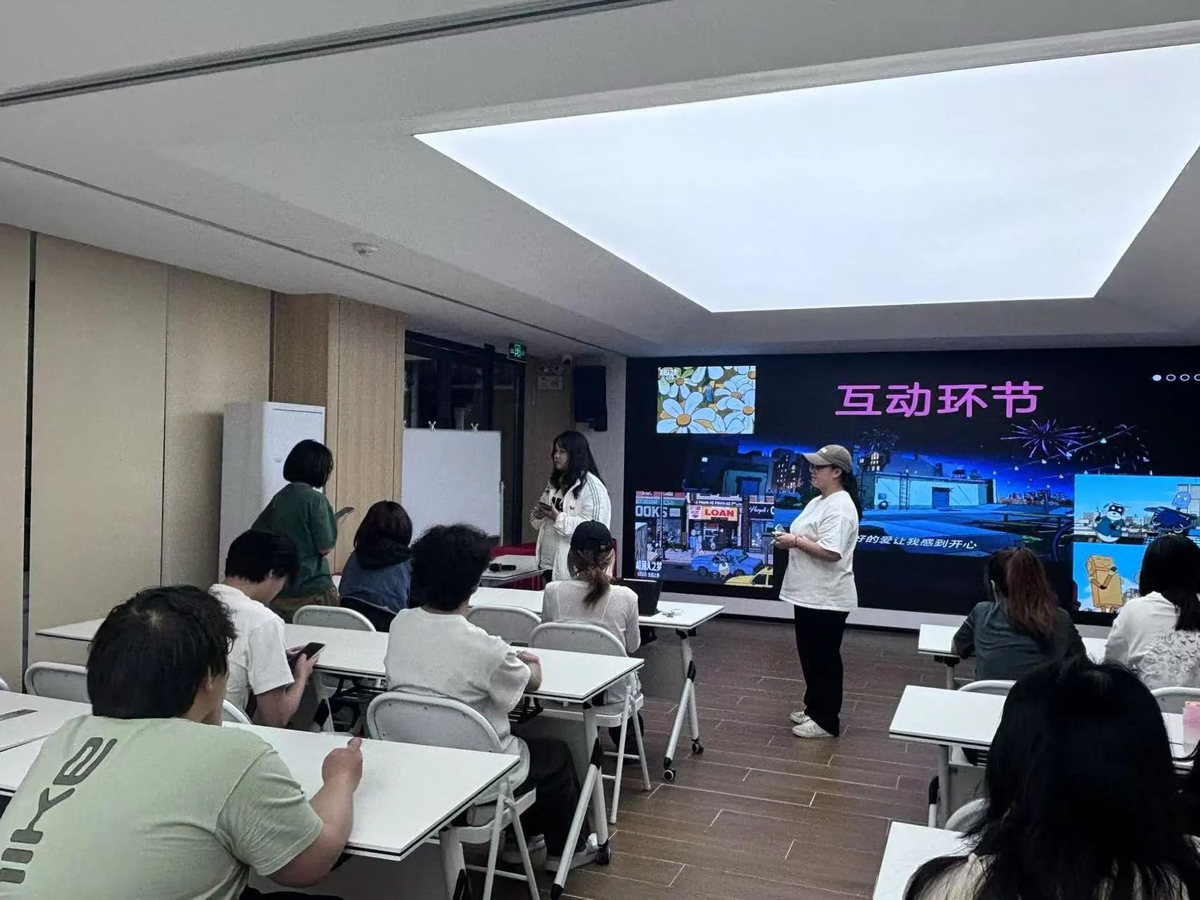 观影4.jpg