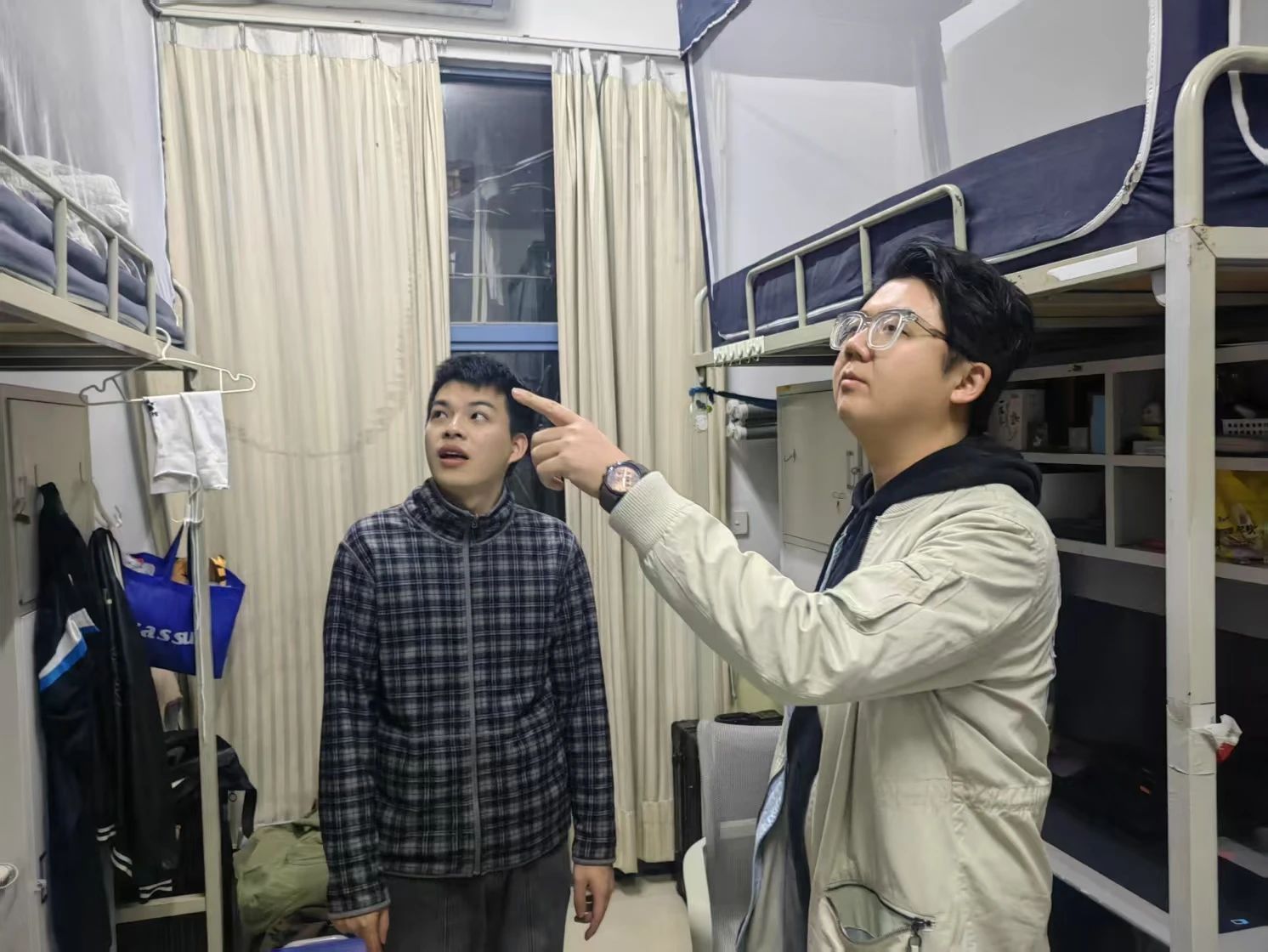 育人9.jpg 育人9.jpg