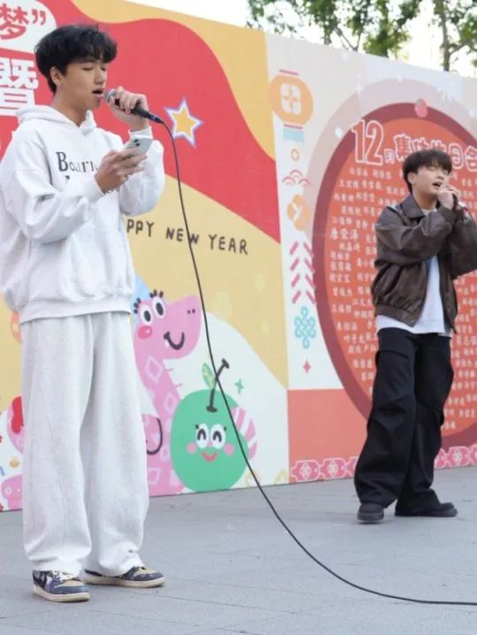 图片61.jpg 图片61.jpg