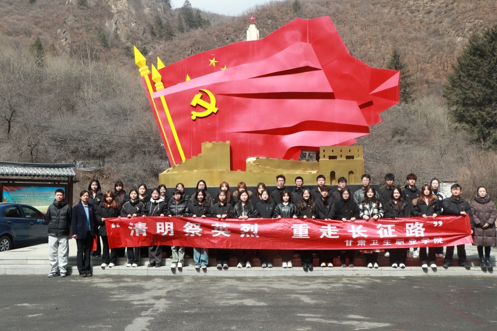 d2c52a55-0dec-4f92-a2db-1f35fa174b7a.jpg