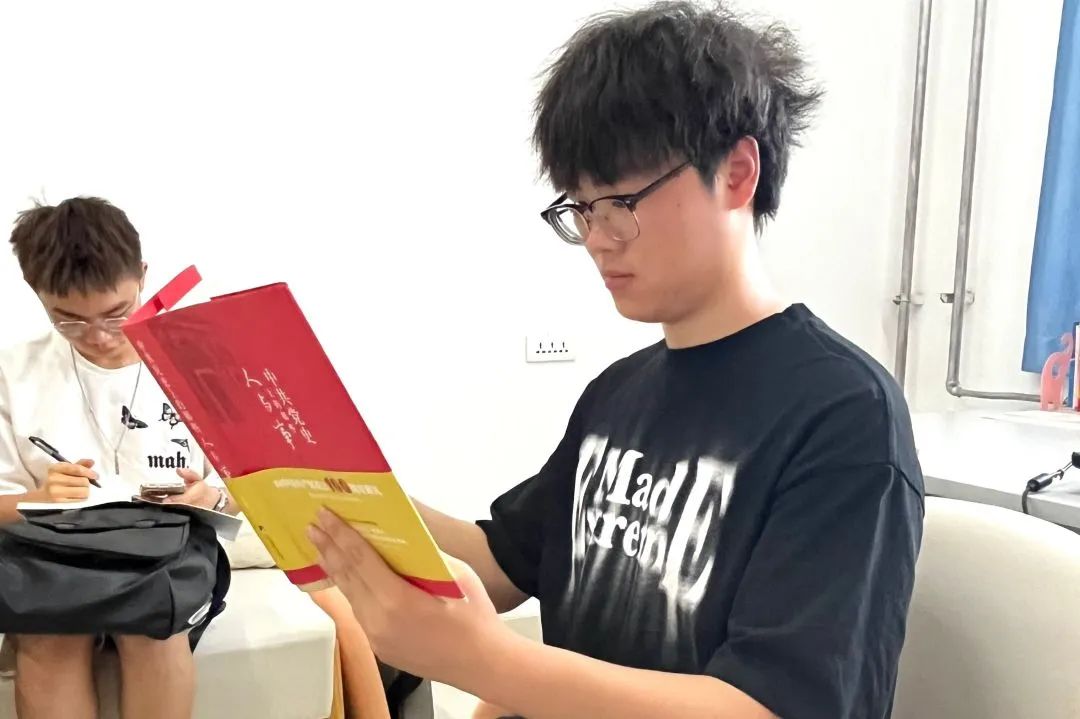 微信图片_20250417184410JPG.jpg