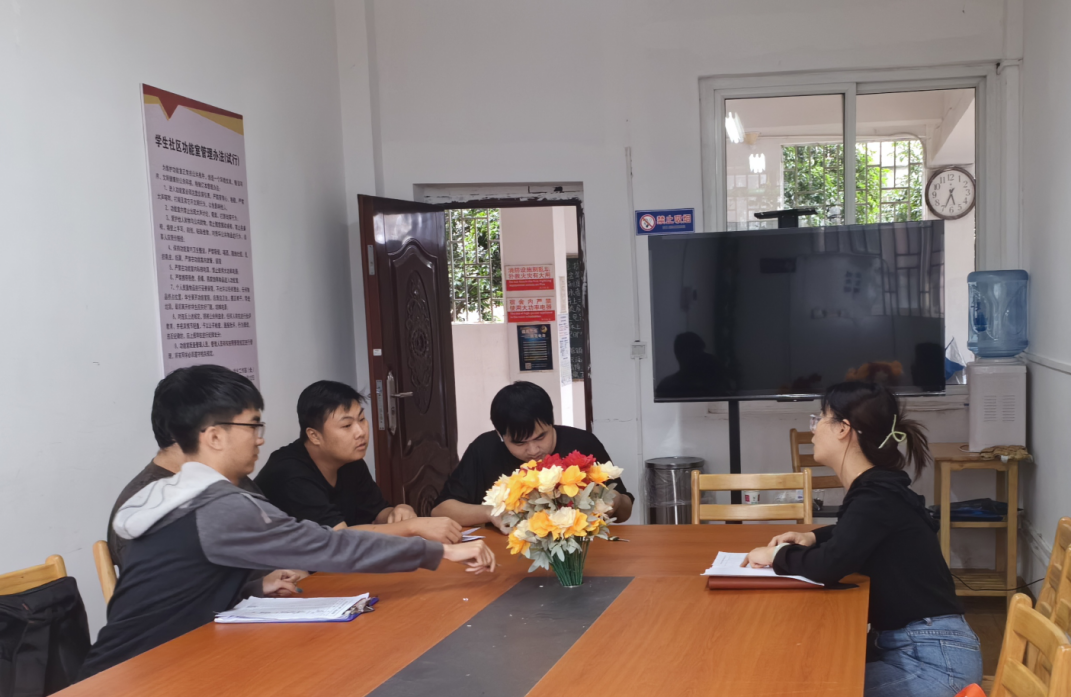 图片2.png 图片2.png