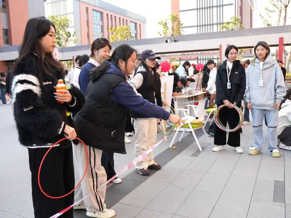 图片37.jpg 图片37.jpg