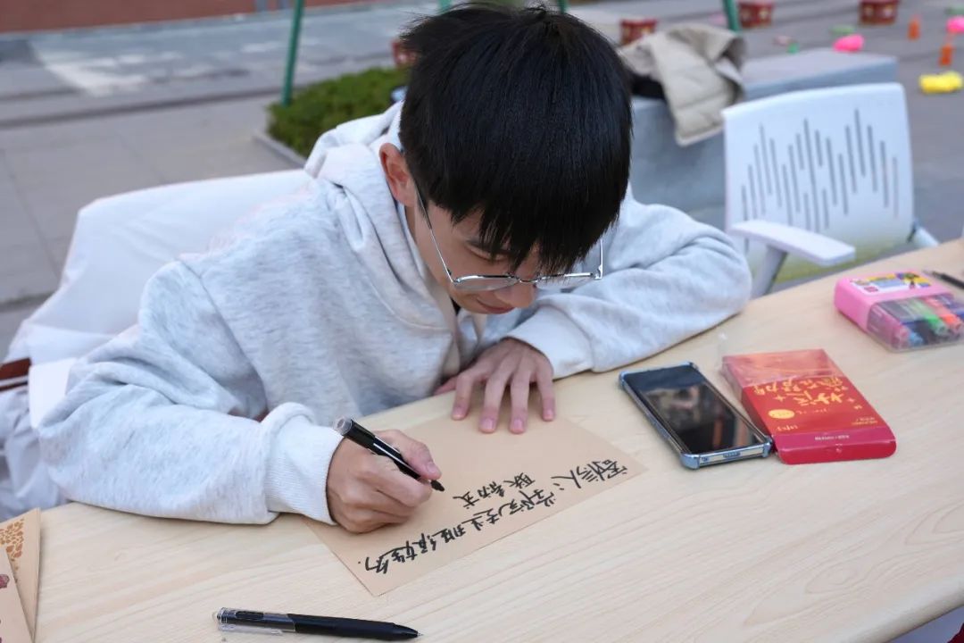 图片67.jpg 图片67.jpg