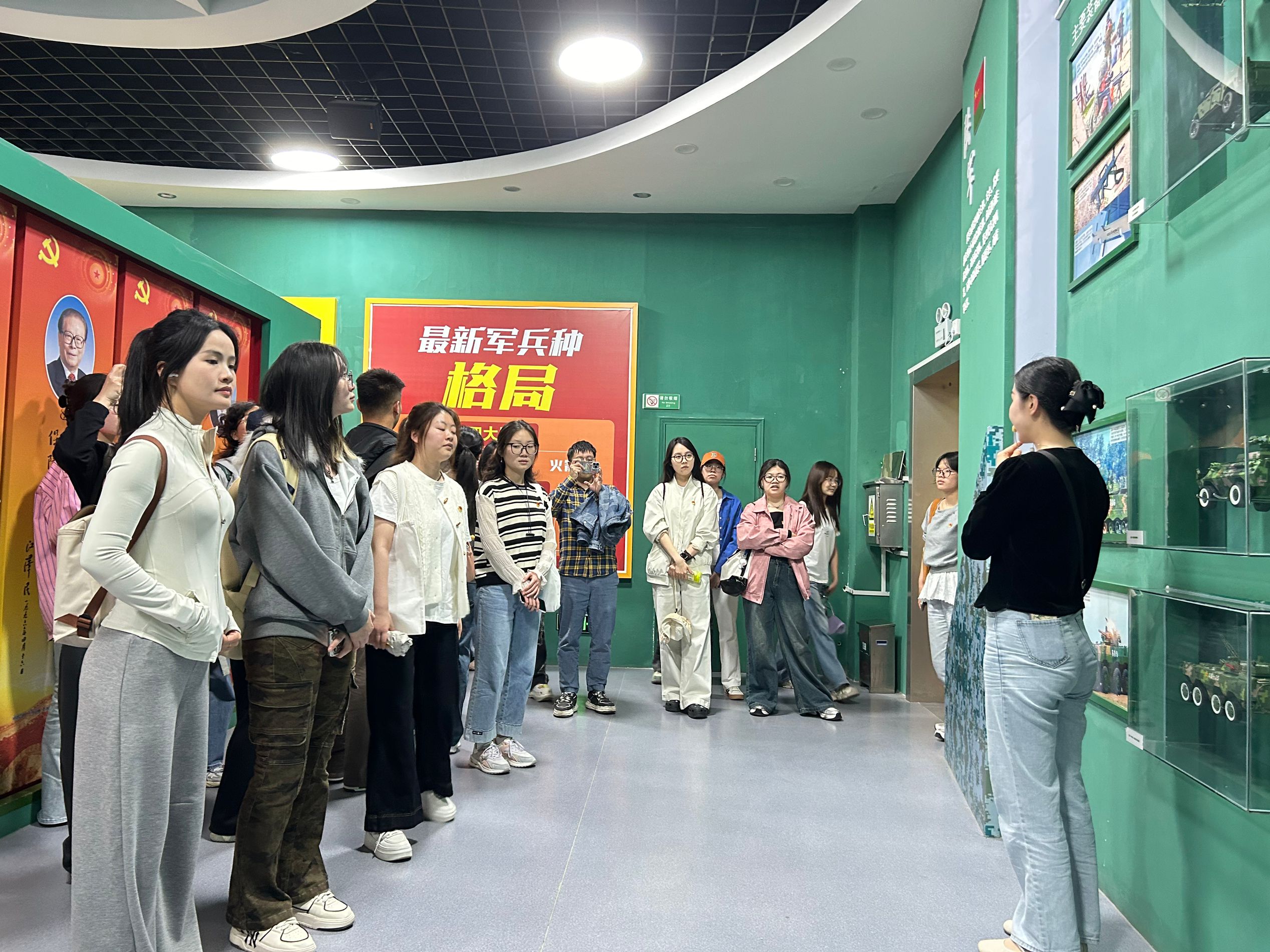 46FCA6DA65C724DC6930504A031C8689.png 46FCA6DA65C724DC6930504A031C8689.png