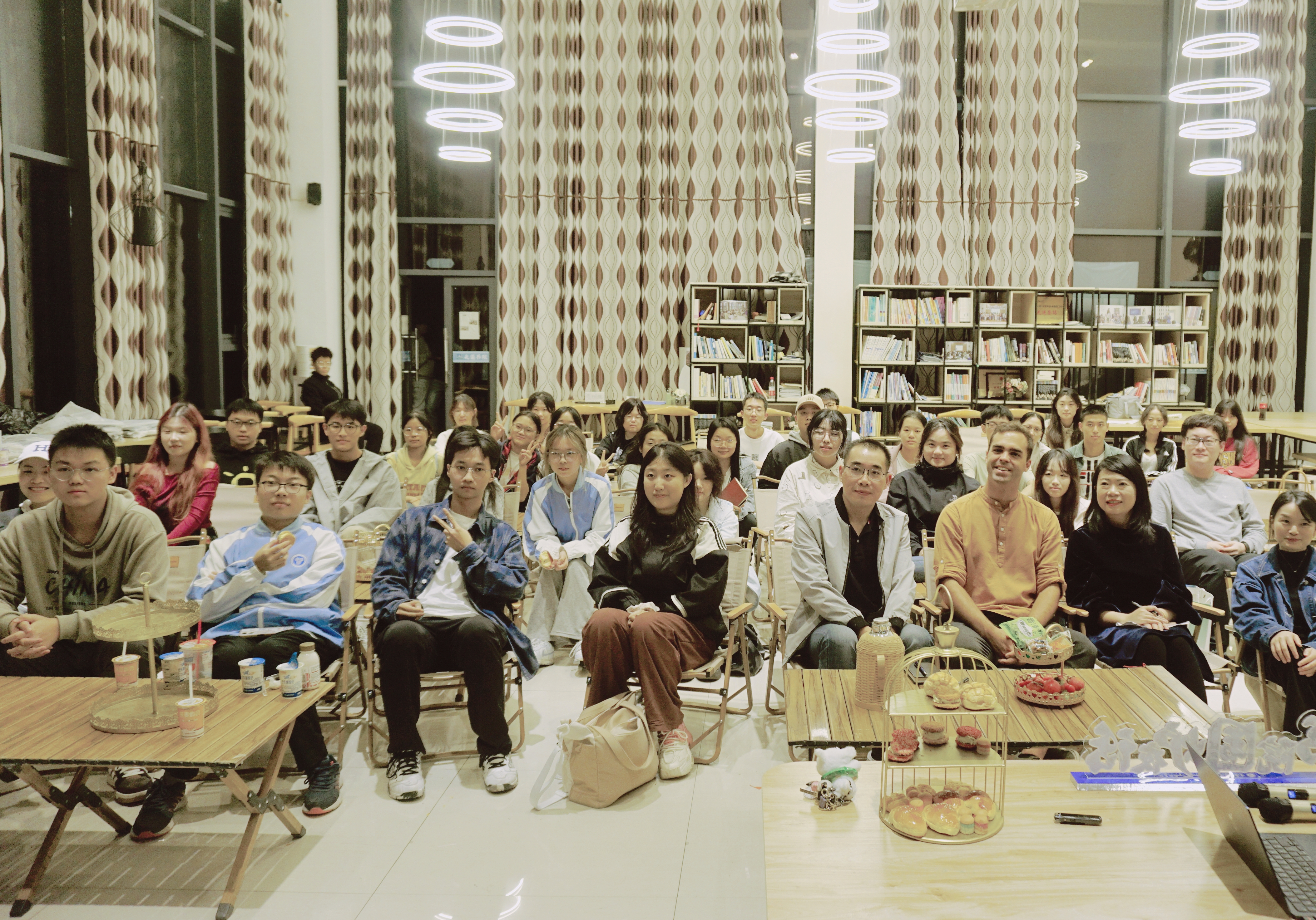 图片6.jpg 图片6.jpg