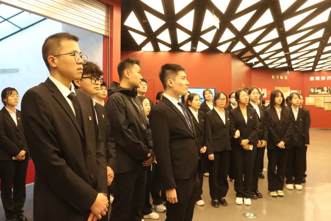 微信图片_20250418110802.jpg 微信图片_20250418110802.jpg