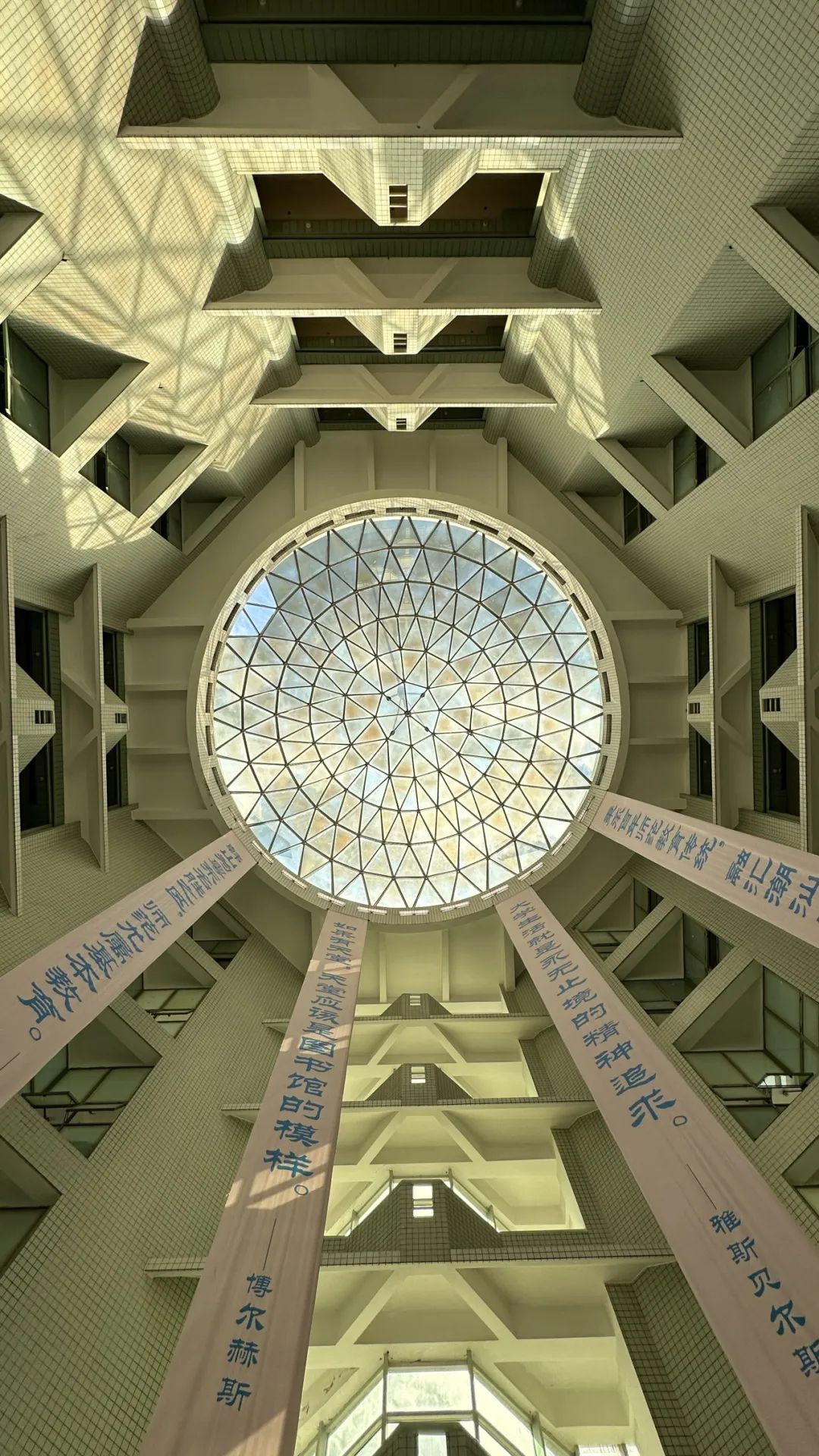 微信图片_20250419000044.jpg