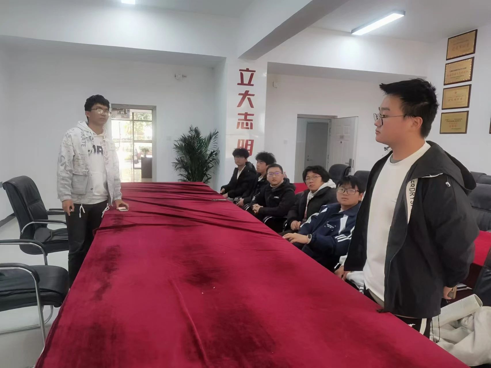 微信图片_20250419194133.jpg