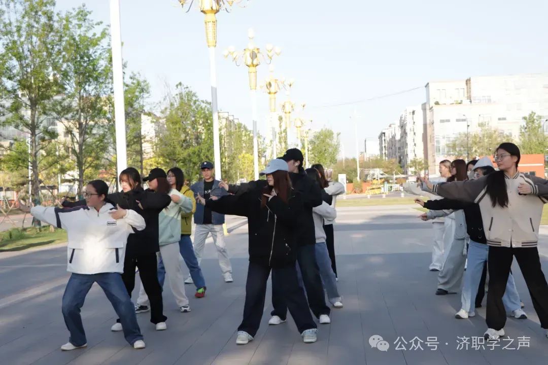 微信图片_20250420211728.jpg 微信图片_20250420211728.jpg