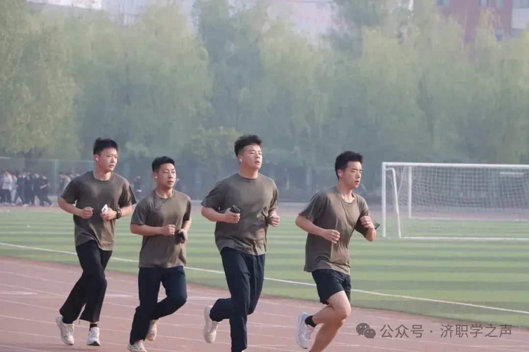 微信图片_20250420211711.jpg 微信图片_20250420211711.jpg