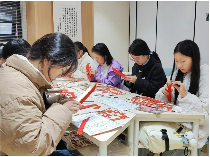 屏幕截图 2025-04-20 111212.png