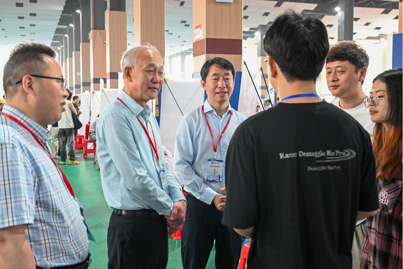 1745195897274800.png 2.png