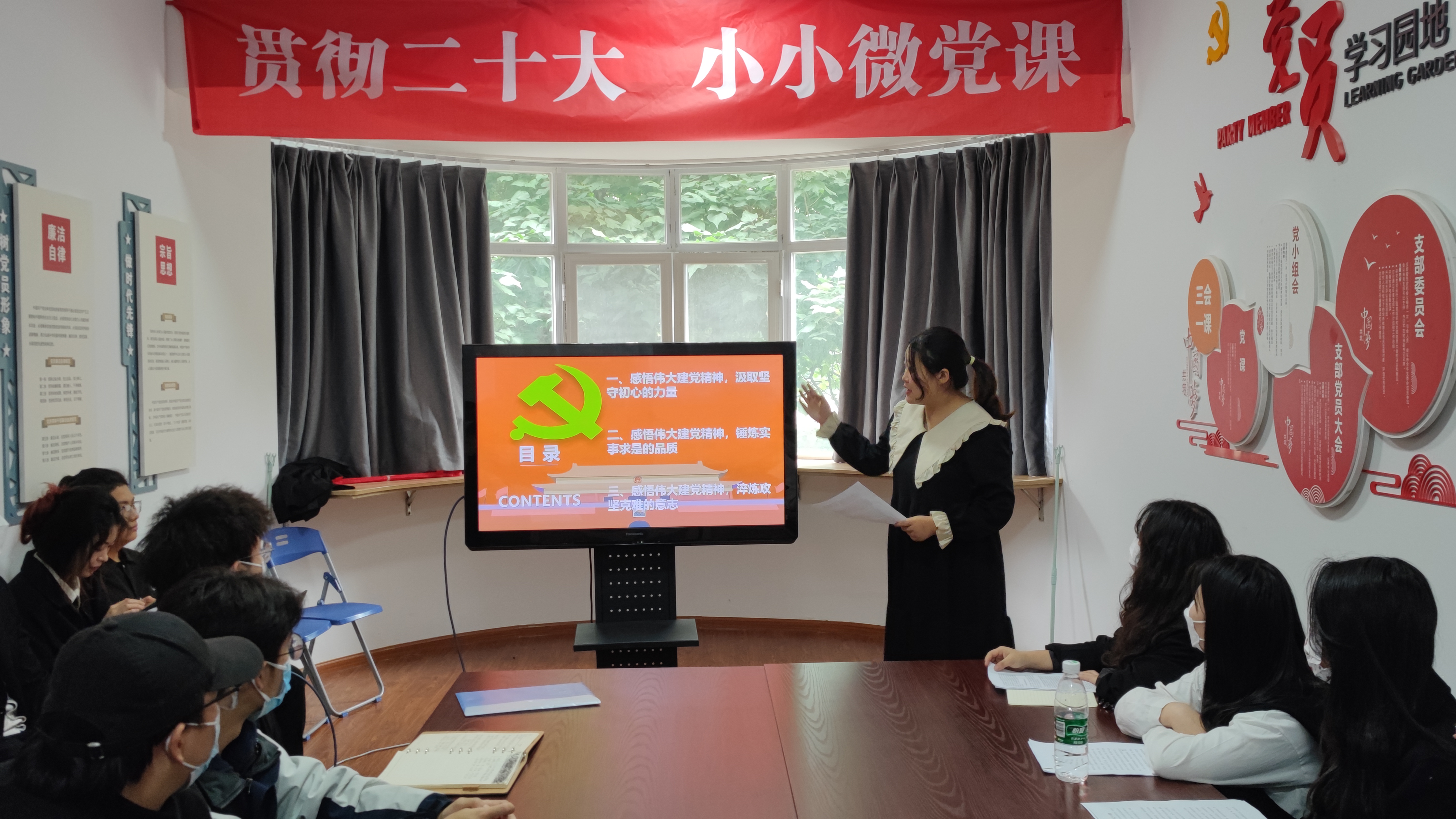 20级声乐歌剧学院陈雨馨2.jpg 20级声乐歌剧学院陈雨馨2.jpg