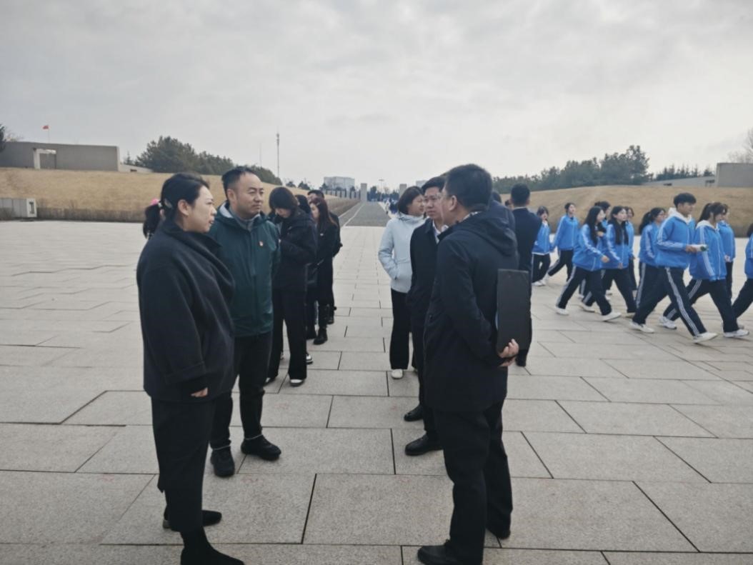 图片2.jpg