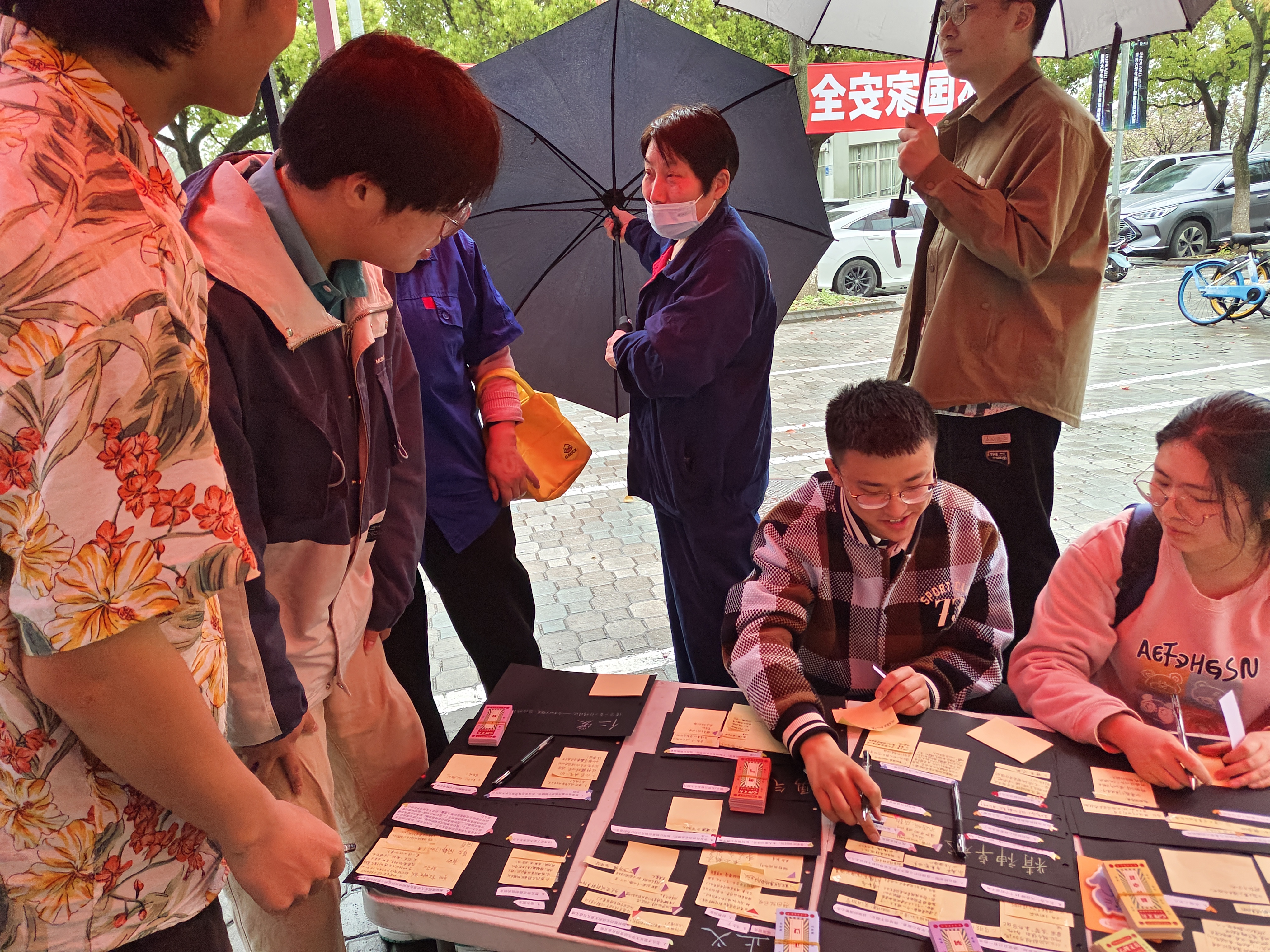 队伍入驻1.jpg 队伍入驻1.jpg