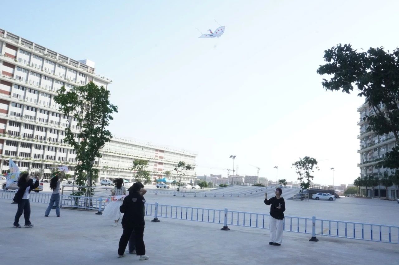 微信图片_20250422153402.jpg 微信图片_20250422153402.jpg