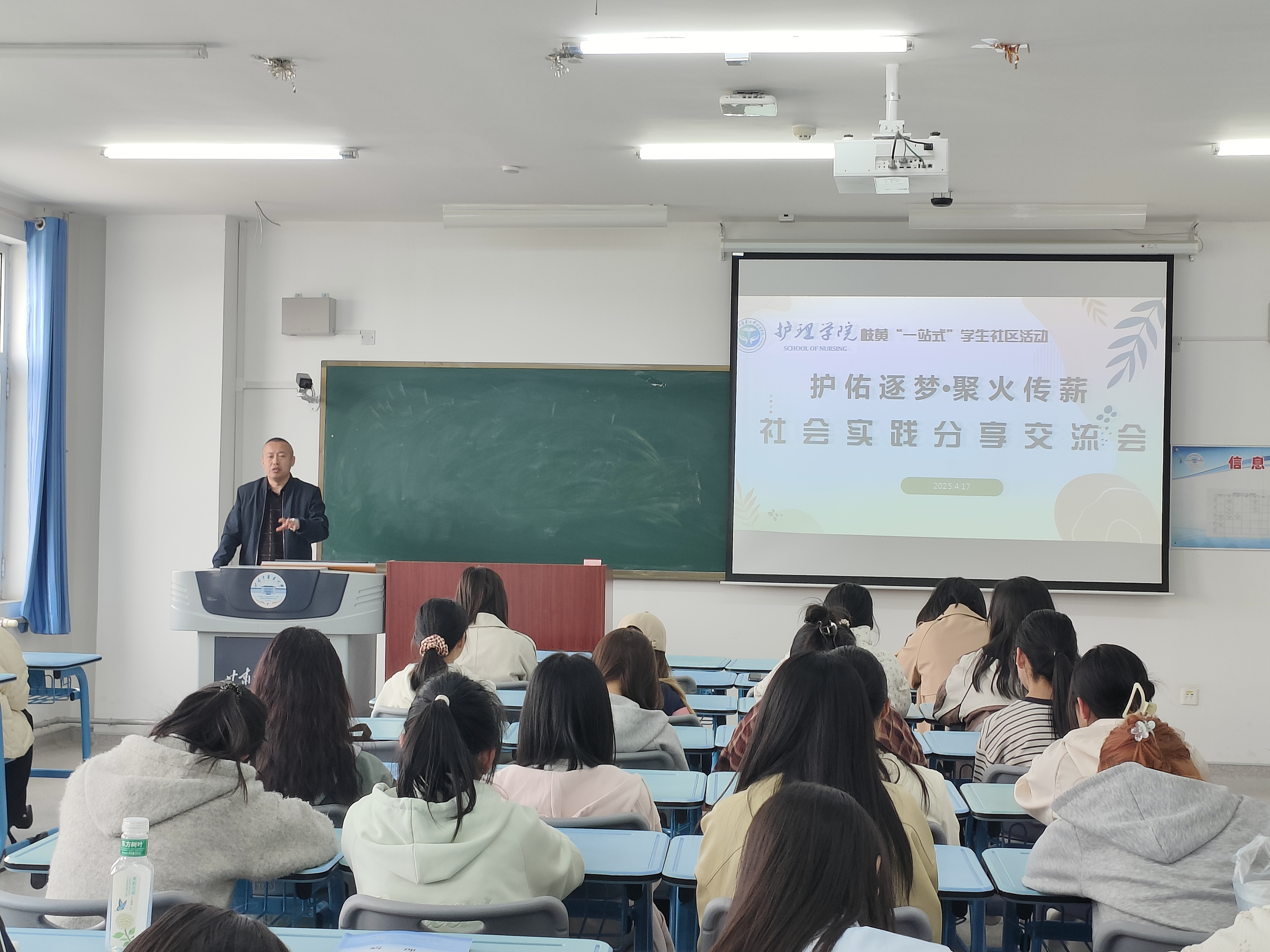 1744961560854015804.jpg 1744961560854015804.jpg