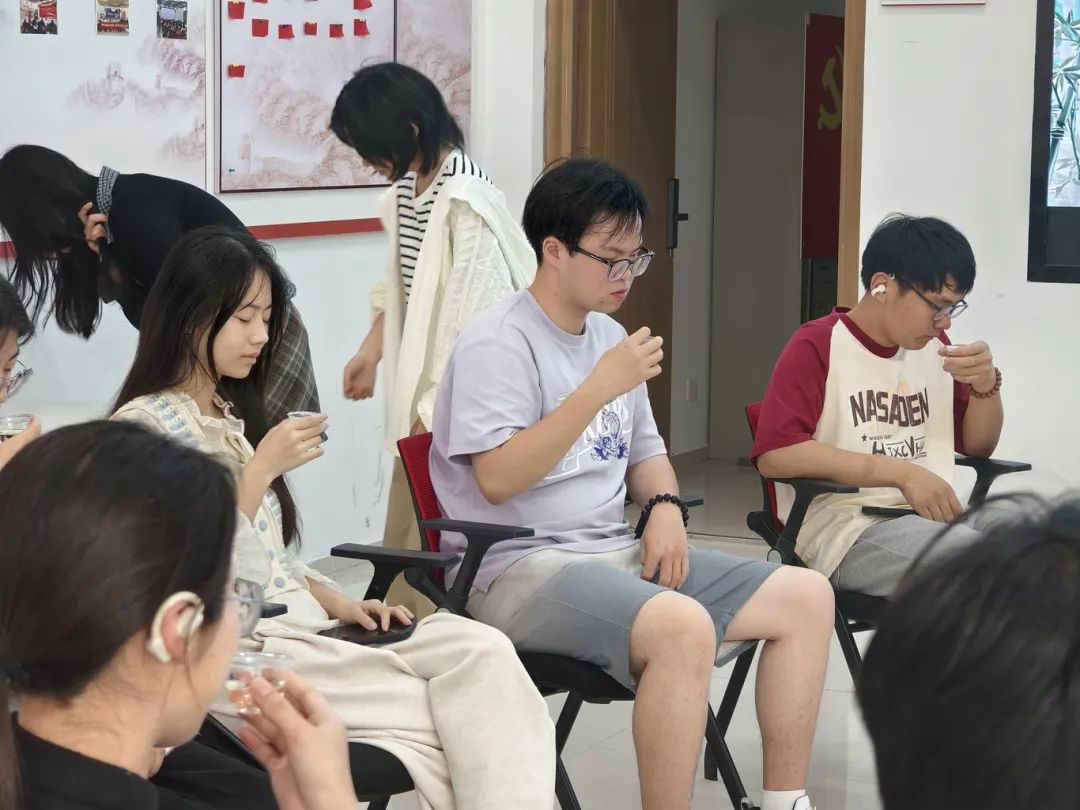 微信图片_20250422173848.jpg 微信图片_20250422173848.jpg