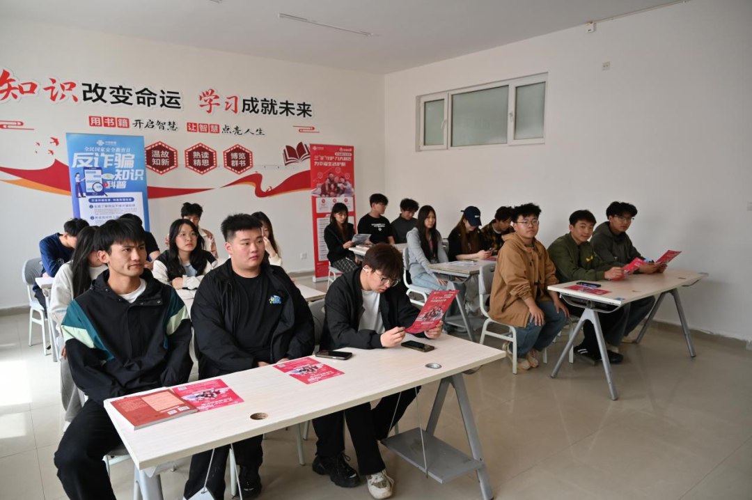 微信图片_20250422192527.png 微信图片_20250422192527.png