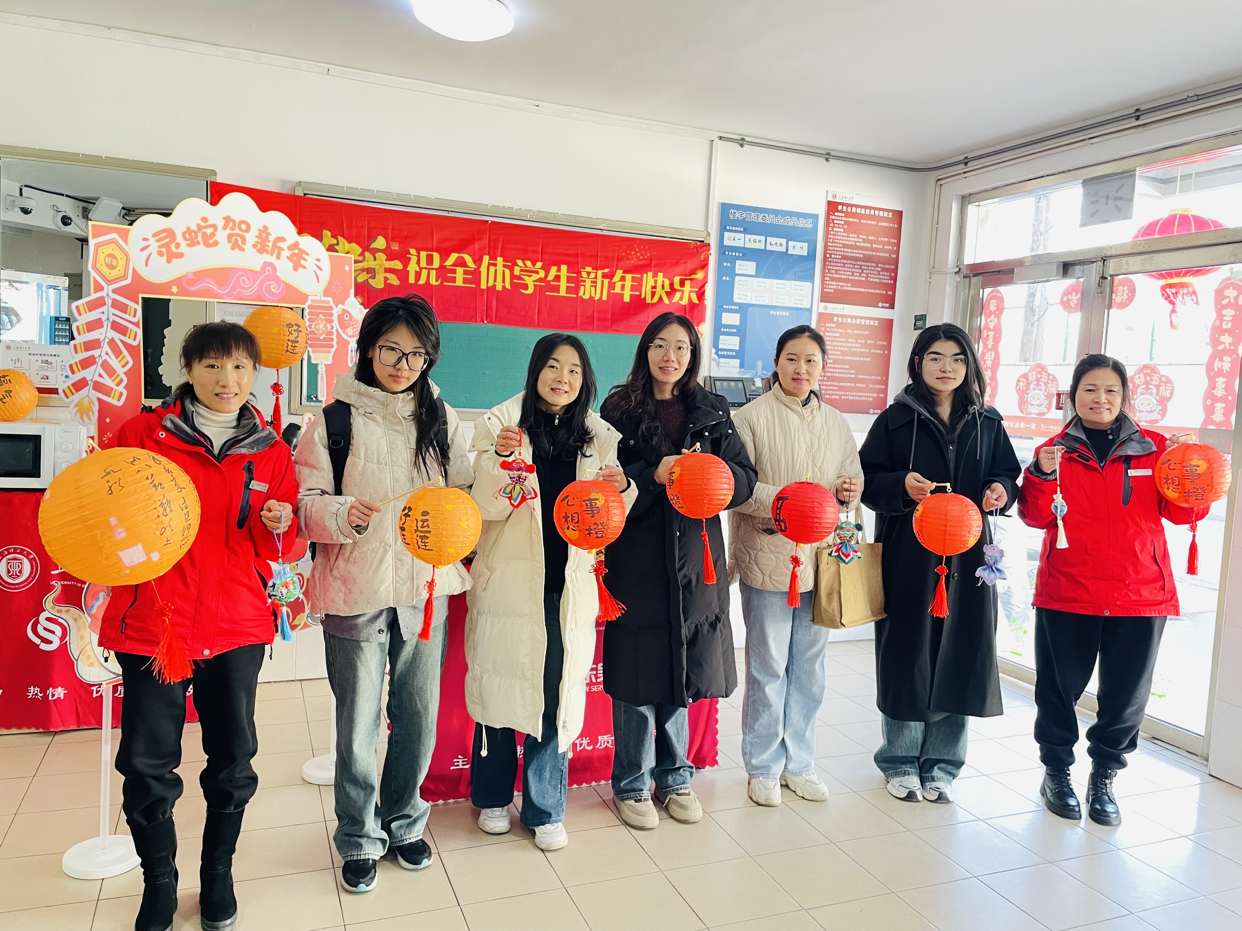 7.春满香囊，灯笼映福活动.jpg