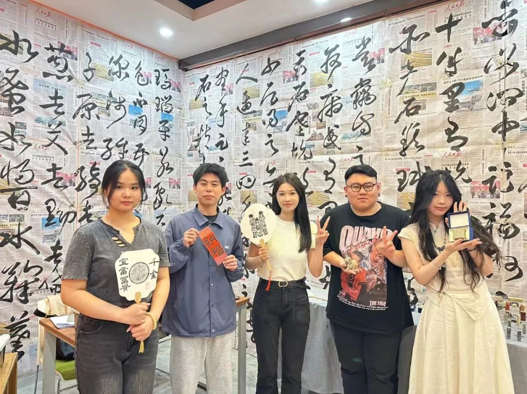 图片4.png 图片4.png