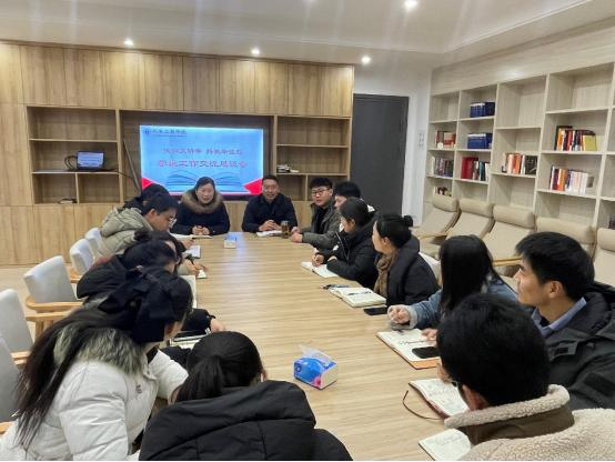 院领导下沉社区.png