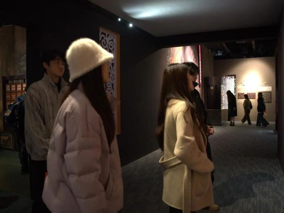 图片2.png 图片2.png