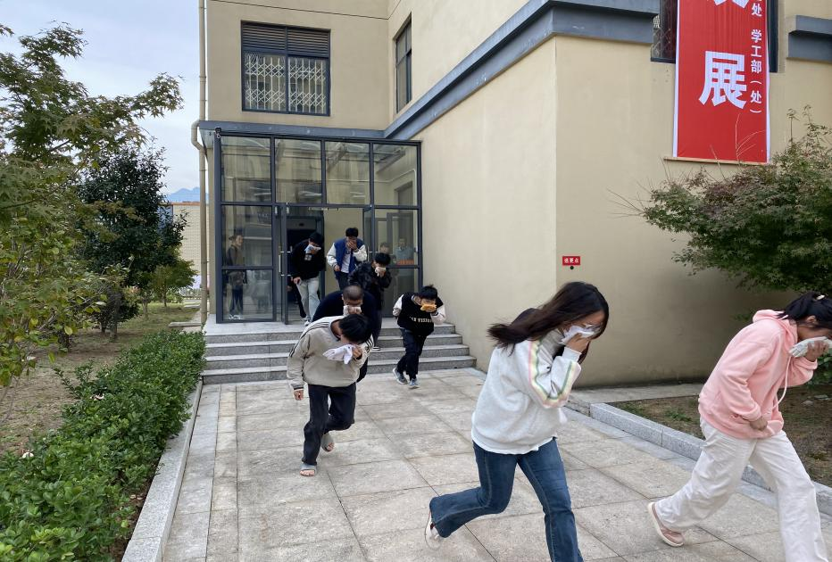 图片8.png 图片8.png