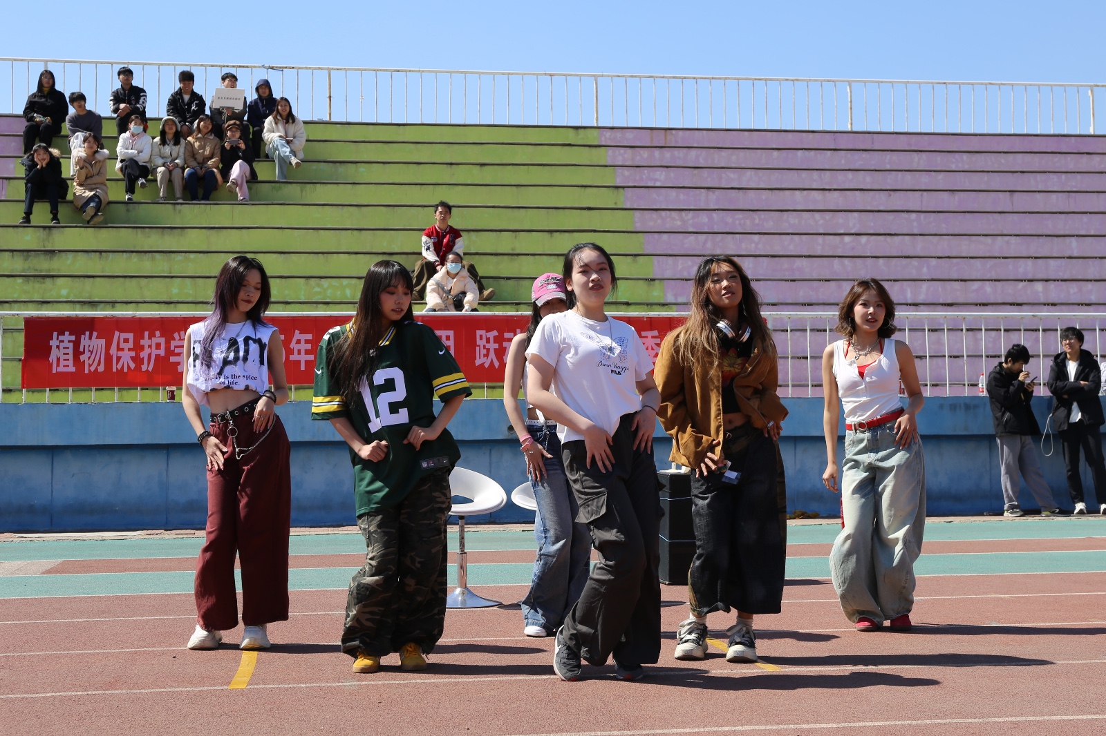 1743659870327061895.jpg 1743659870327061895.jpg