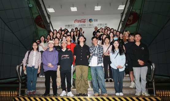 31C0E0F6469D405AE6CA5DCC54D_44D60755_4F6E5.png 31C0E0F6469D405AE6CA5DCC54D_44D60755_4F6E5.png